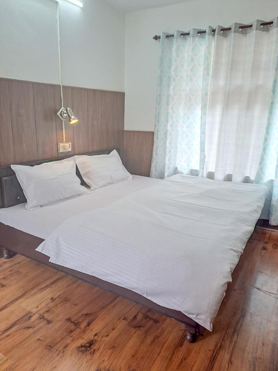Hotel Gyespa Kyelang Dış mekan fotoğraf